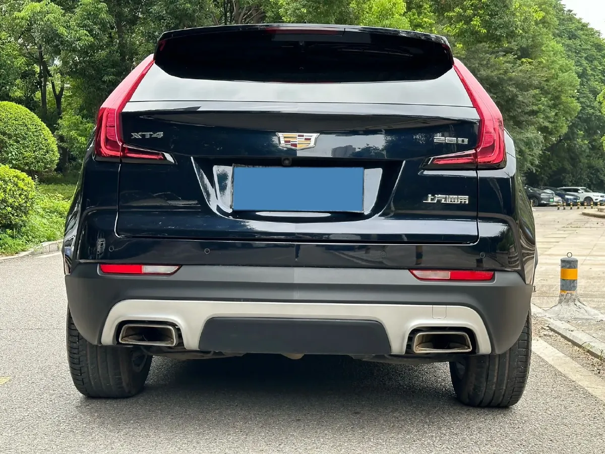 2020 Cadillac XT4 2.0T 237HP L4 9AT,autocango,china used car exporter,china ev exporter,chinese used car exporter,chinese used ev exporter