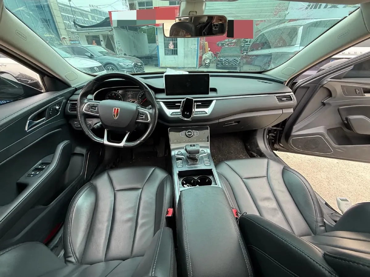 2022 HongQi H5 1.5T 169HP L4 7DCT,autocango,china used car exporter,china ev exporter,chinese used car exporter,chinese used ev exporter