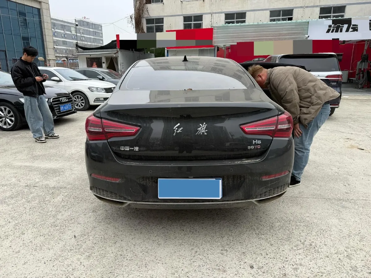 2022 HongQi H5 1.5T 169HP L4 7DCT,autocango,china used car exporter,china ev exporter,chinese used car exporter,chinese used ev exporter