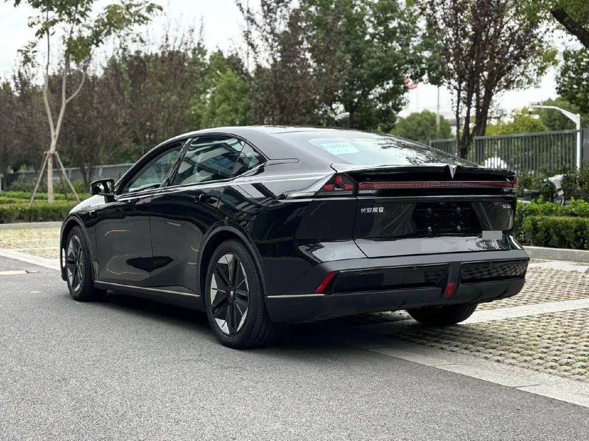 2022 DongFeng Forthing LingZhi EV BEV 68.4KWH,autocango,china used car exporter,china ev exporter,chinese used car exporter,chinese used ev exporter