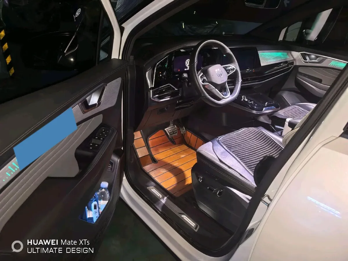 2021 Volkswagen Talagon 2.0T 220HP L4 7DCT,autocango,china used car exporter,china ev exporter,chinese used car exporter,chinese used ev exporter