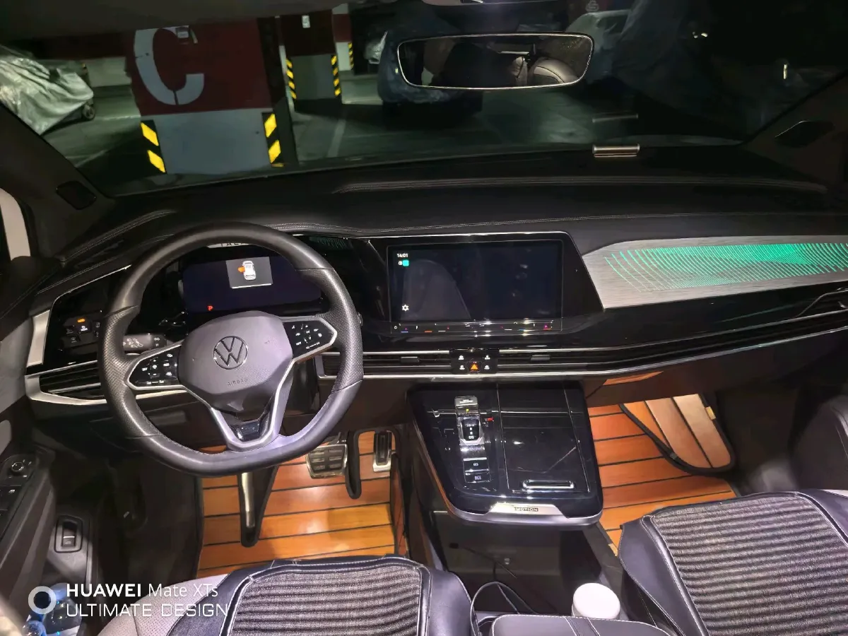 2021 Volkswagen Talagon 2.0T 220HP L4 7DCT,autocango,china used car exporter,china ev exporter,chinese used car exporter,chinese used ev exporter