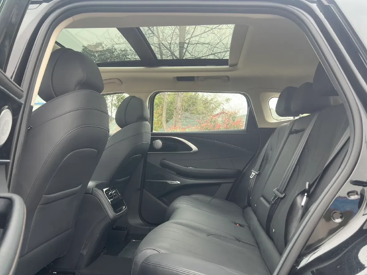 2024 Exceed TXL 2.0T 261HP L4 8AT,autocango,china used car exporter,china ev exporter,chinese used car exporter,chinese used ev exporter