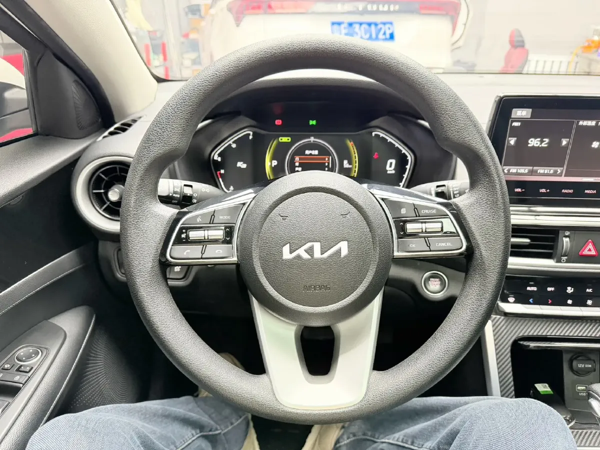 2021 Kia K3 1.5L 115HP L4 CVT,autocango,china used car exporter,china ev exporter,chinese used car exporter,chinese used ev exporter