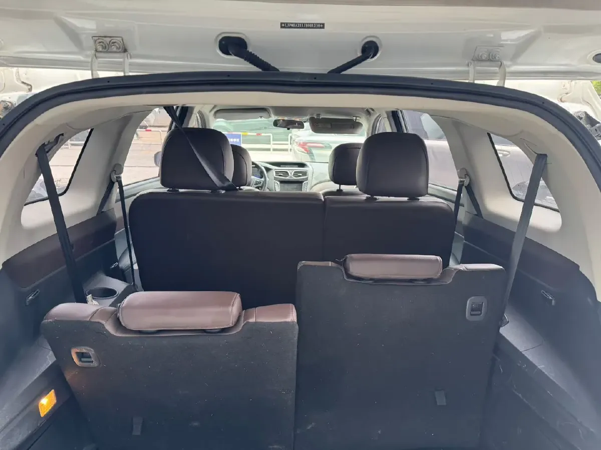 2017 HaiMa Family F7 1.5T 165HP L4 6AT,autocango,china used car exporter,china ev exporter,chinese used car exporter,chinese used ev exporter