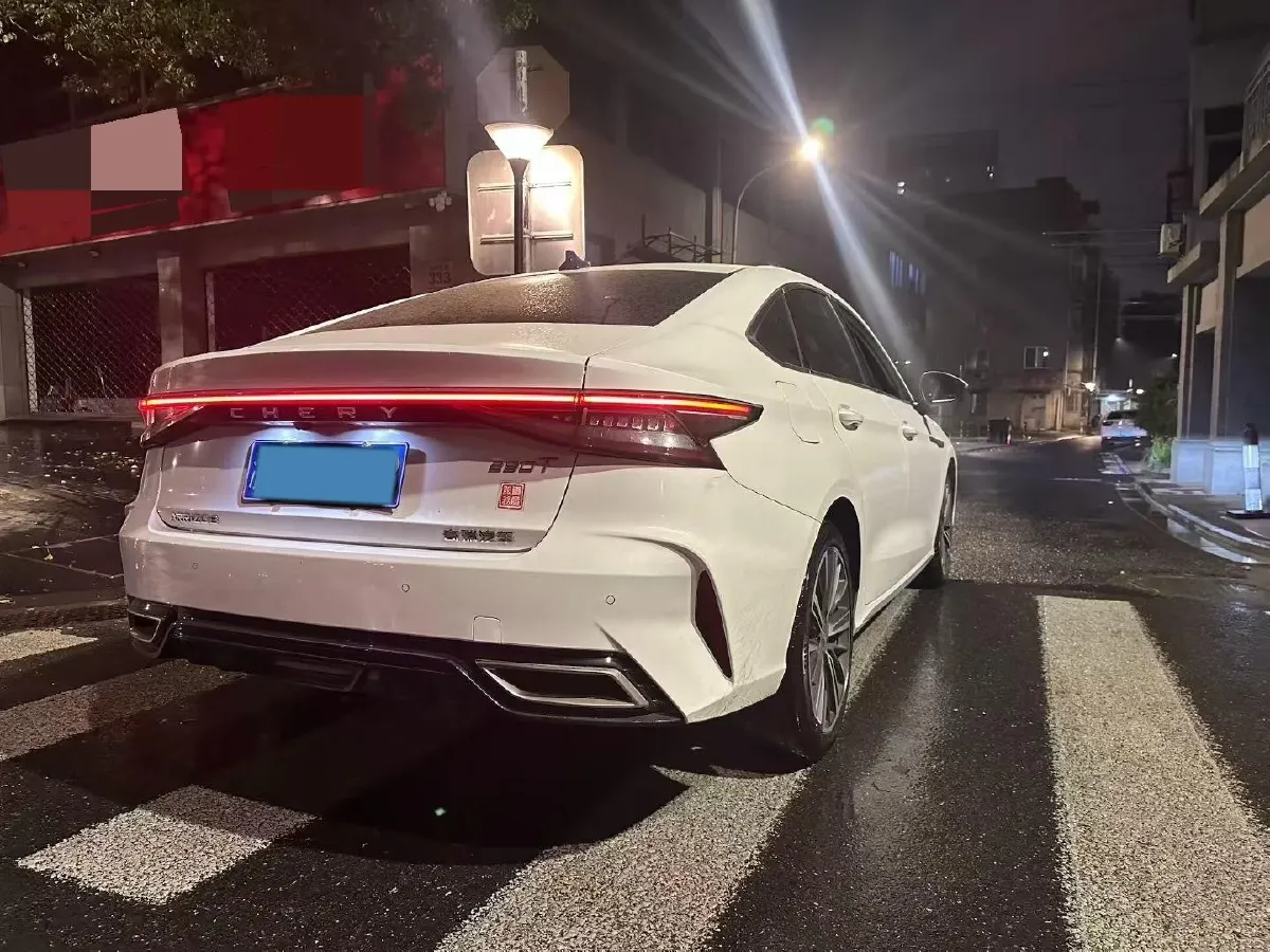 2025 Chery Arrizo 8 Pro 1.6T 197HP L4 7DCT,autocango,china used car exporter,china ev exporter,chinese used car exporter,chinese used ev exporter