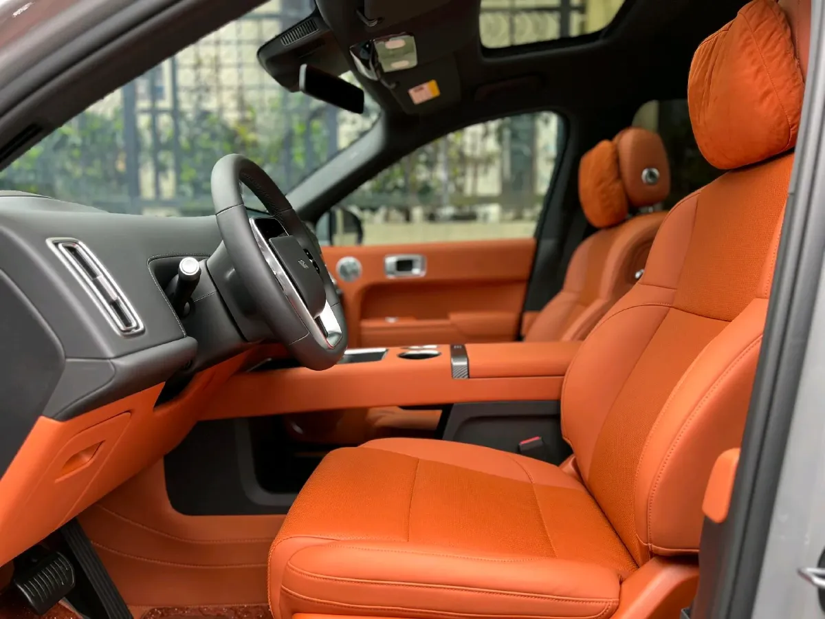 2025 Li L9 Range Extended 154HP REEV,autocango,china used car exporter,china ev exporter,chinese used car exporter,chinese used ev exporter