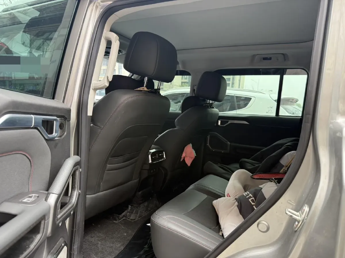 2023 Jetour Traveller 2.0T 254HP L4 7DCT,autocango,china used car exporter,china ev exporter,chinese used car exporter,chinese used ev exporter