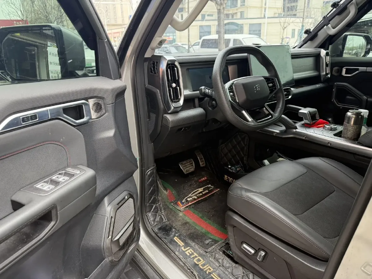 2023 Jetour Traveller 2.0T 254HP L4 7DCT,autocango,china used car exporter,china ev exporter,chinese used car exporter,chinese used ev exporter