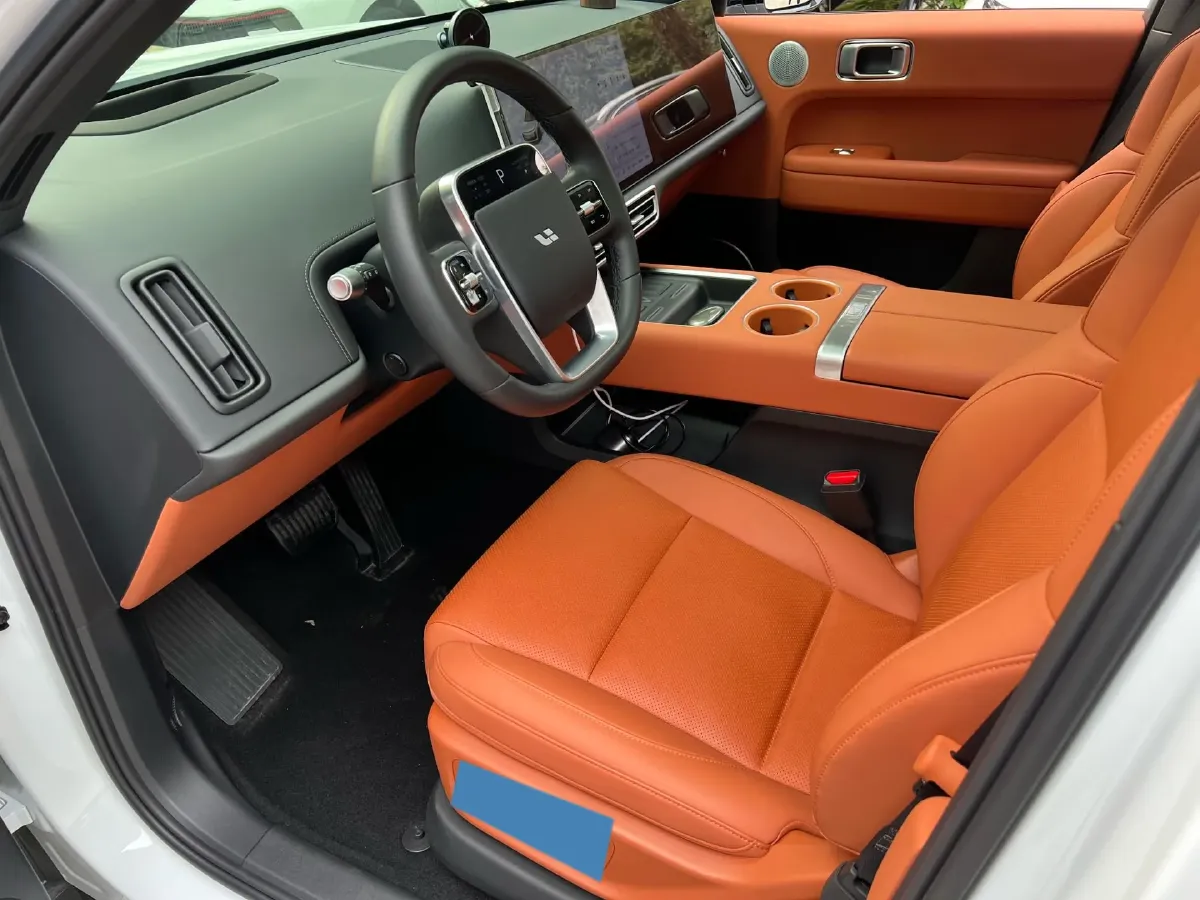 2024 Li L6 Range Extended 154HP L4 REEV 36.8KWH,autocango,china used car exporter,china ev exporter,chinese used car exporter,chinese used ev exporter