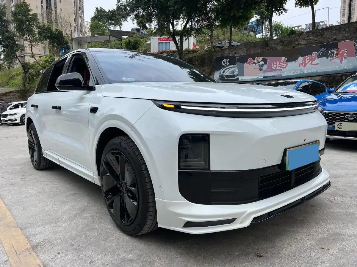 2024 Li L6 Range Extended 154HP L4 REEV 36.8KWH,autocango,china used car exporter,china ev exporter,chinese used car exporter,chinese used ev exporter