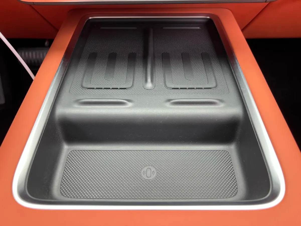 2024 Li L6 Range Extended 154HP L4 REEV 36.8KWH,autocango,china used car exporter,china ev exporter,chinese used car exporter,chinese used ev exporter