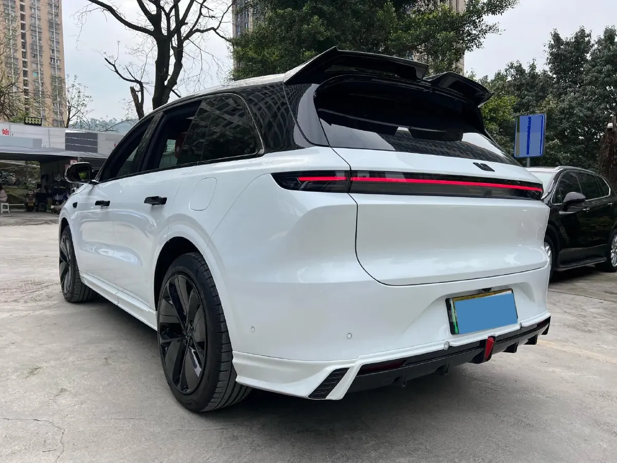 2024 Li L6 Range Extended 154HP L4 REEV 36.8KWH,autocango,china used car exporter,china ev exporter,chinese used car exporter,chinese used ev exporter