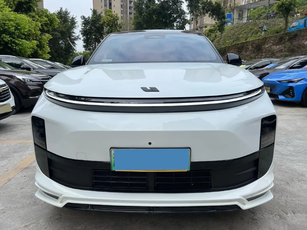 2024 Li L6 Range Extended 154HP L4 REEV 36.8KWH,autocango,china used car exporter,china ev exporter,chinese used car exporter,chinese used ev exporter