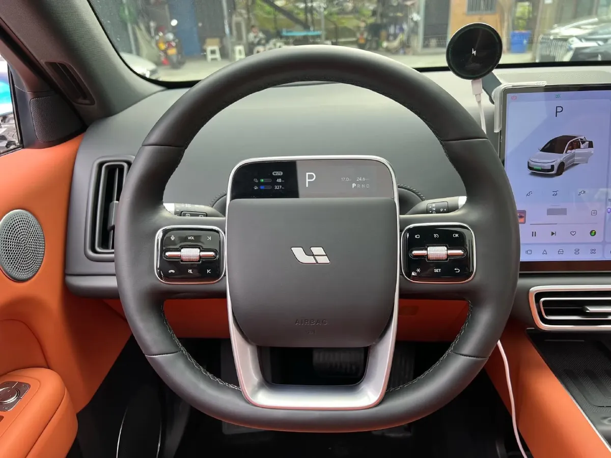 2024 Li L6 Range Extended 154HP L4 REEV 36.8KWH,autocango,china used car exporter,china ev exporter,chinese used car exporter,chinese used ev exporter