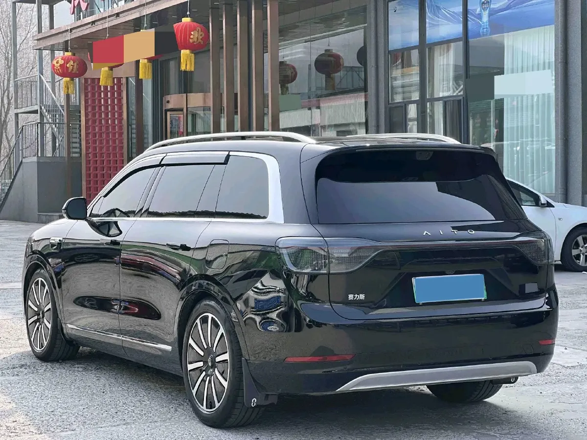 2025 AITO AITO M9 REEV 160HP REEV 52KWH,autocango,china used car exporter,china ev exporter,chinese used car exporter,chinese used ev exporter