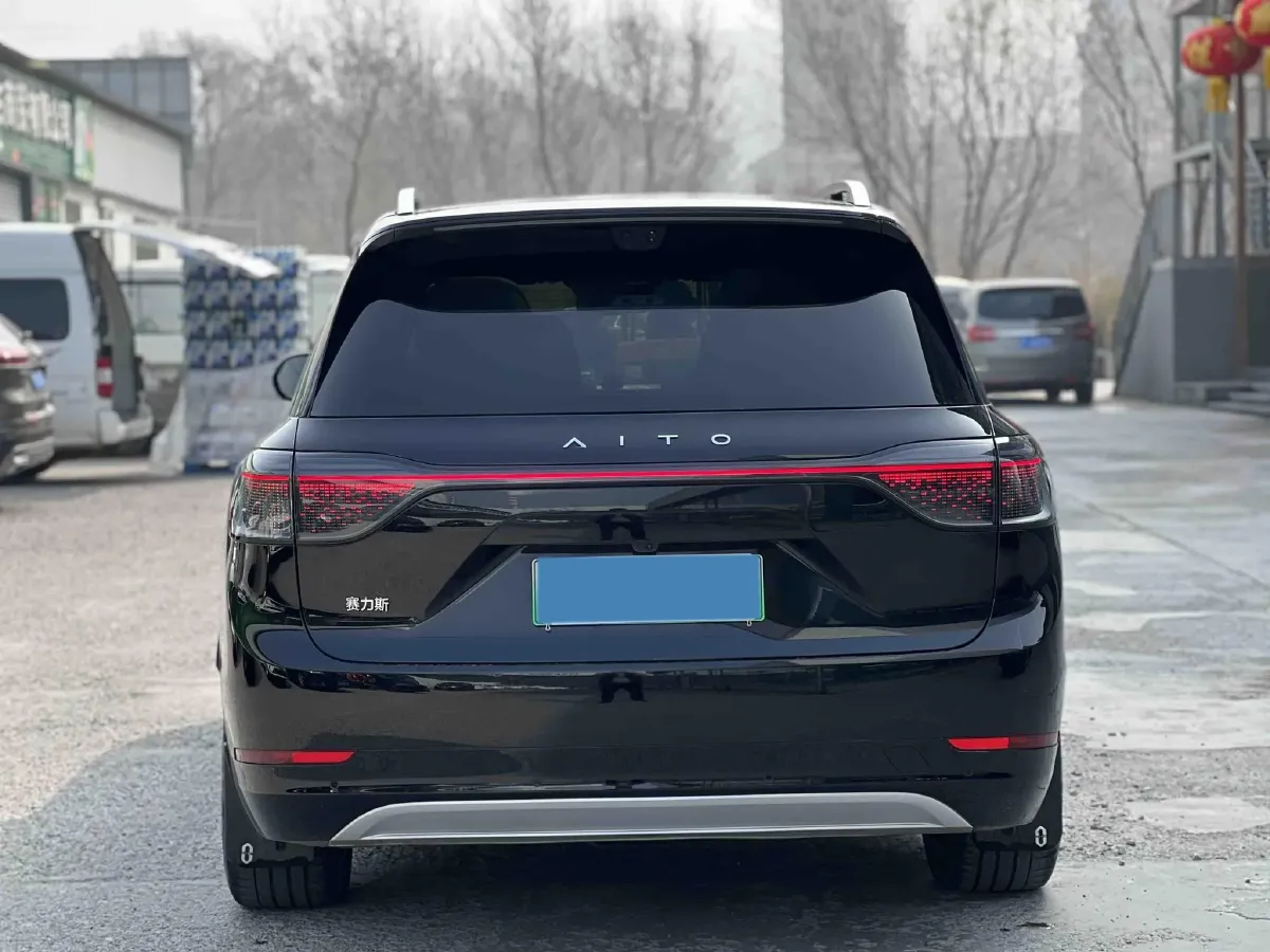 2025 AITO AITO M9 REEV 160HP REEV 52KWH,autocango,china used car exporter,china ev exporter,chinese used car exporter,chinese used ev exporter