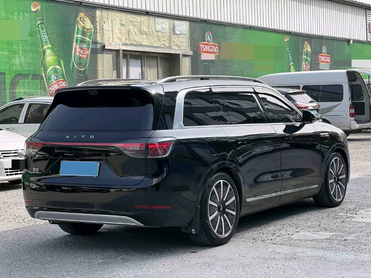 2025 AITO AITO M9 REEV 160HP REEV 52KWH,autocango,china used car exporter,china ev exporter,chinese used car exporter,chinese used ev exporter