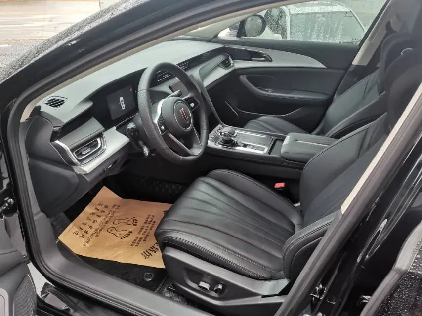 2025 HongQi H5 1.5T 169HP L4 7DCT,autocango,china used car exporter,china ev exporter,chinese used car exporter,chinese used ev exporter