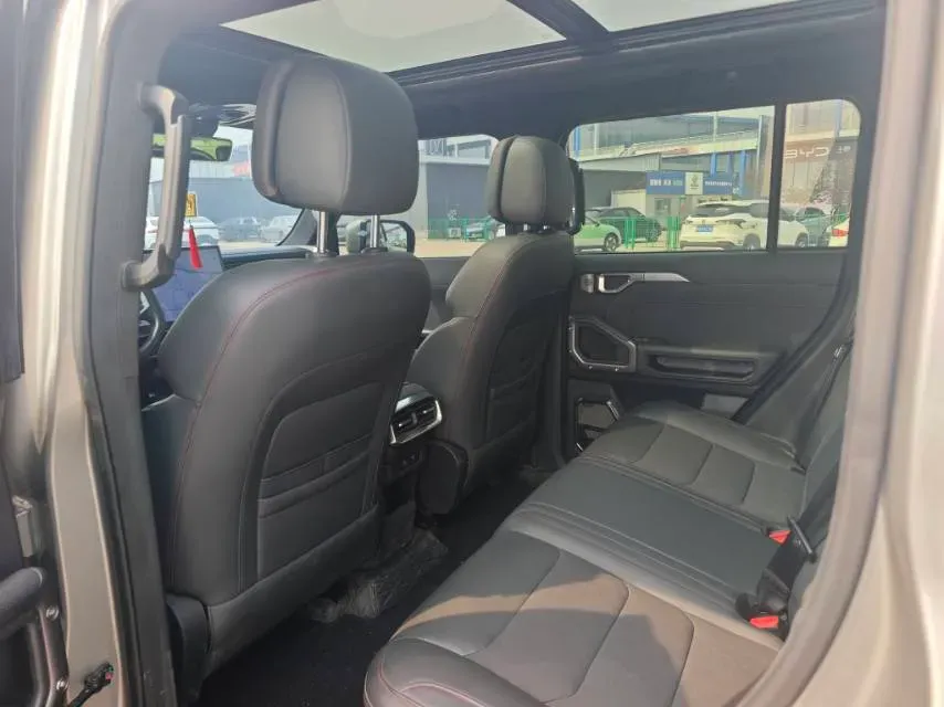 2023 Jetour Traveller 2.0T 254HP L4 8AT,autocango,china used car exporter,china ev exporter,chinese used car exporter,chinese used ev exporter