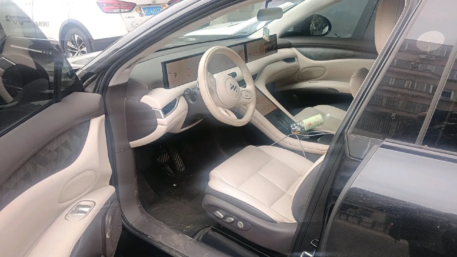 2023 IM LS6 BEV 71KWH,autocango,china used car exporter,china ev exporter,chinese used car exporter,chinese used ev exporter