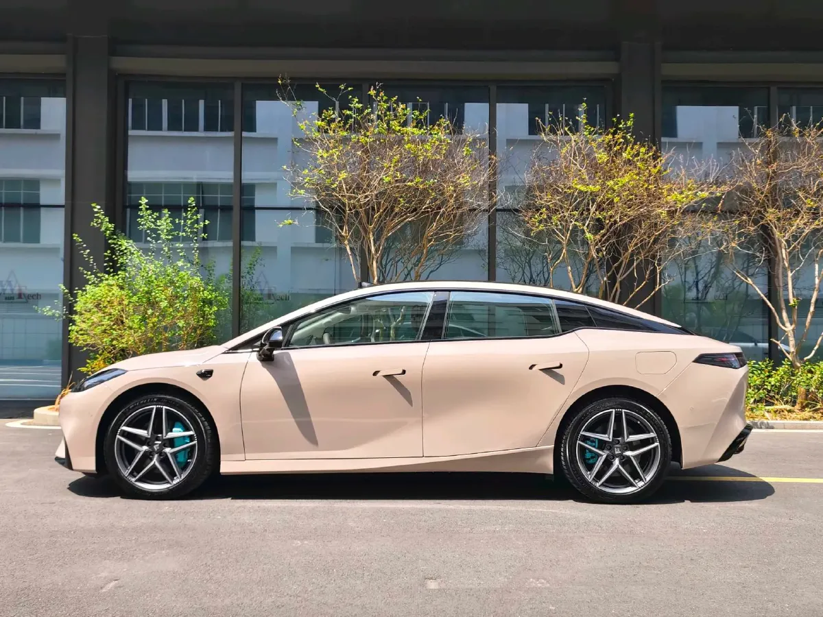 2025 HYPTEC GT BEV,autocango,china used car exporter,china ev exporter,chinese used car exporter,chinese used ev exporter