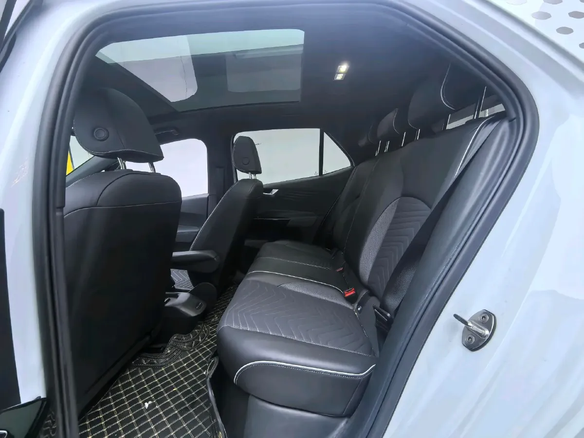 2022 Volkswagen ID.3 BEV 57.3KWH,autocango,china used car exporter,china ev exporter,chinese used car exporter,chinese used ev exporter