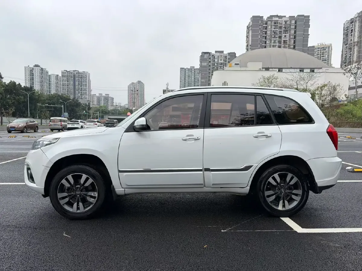 2016 Chery Tiggo 3 1.6L 126HP L4 5MT,autocango,china used car exporter,china ev exporter,chinese used car exporter,chinese used ev exporter
