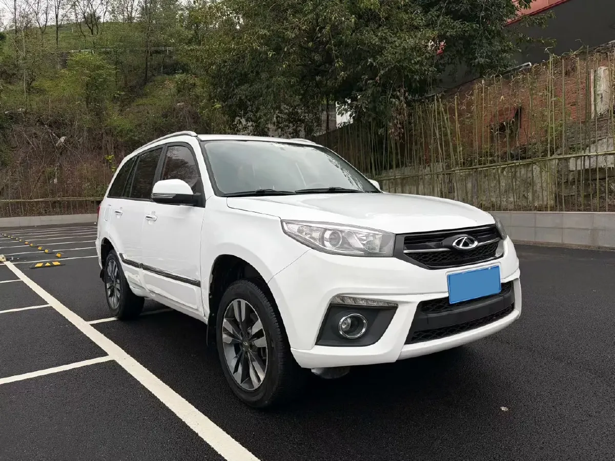 2016 Chery Tiggo 3 1.6L 126HP L4 5MT,autocango,china used car exporter,china ev exporter,chinese used car exporter,chinese used ev exporter