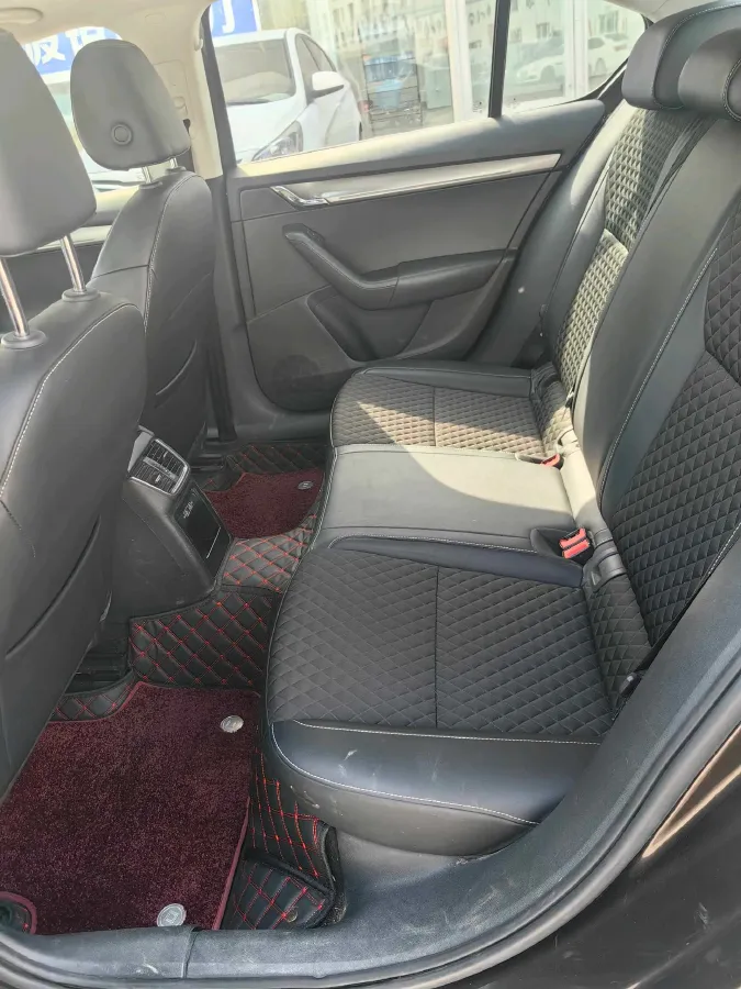 2018 Skoda Octavia 1.4T 150HP L4 7DCT,autocango,china used car exporter,china ev exporter,chinese used car exporter,chinese used ev exporter