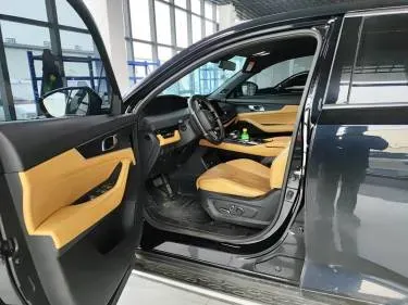 2021 ChangAn UNI-K 2.0T 233HP L4 8AT,autocango,china used car exporter,china ev exporter,chinese used car exporter,chinese used ev exporter