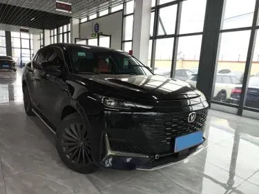 2021 ChangAn UNI-K 2.0T 233HP L4 8AT,autocango,china used car exporter,china ev exporter,chinese used car exporter,chinese used ev exporter
