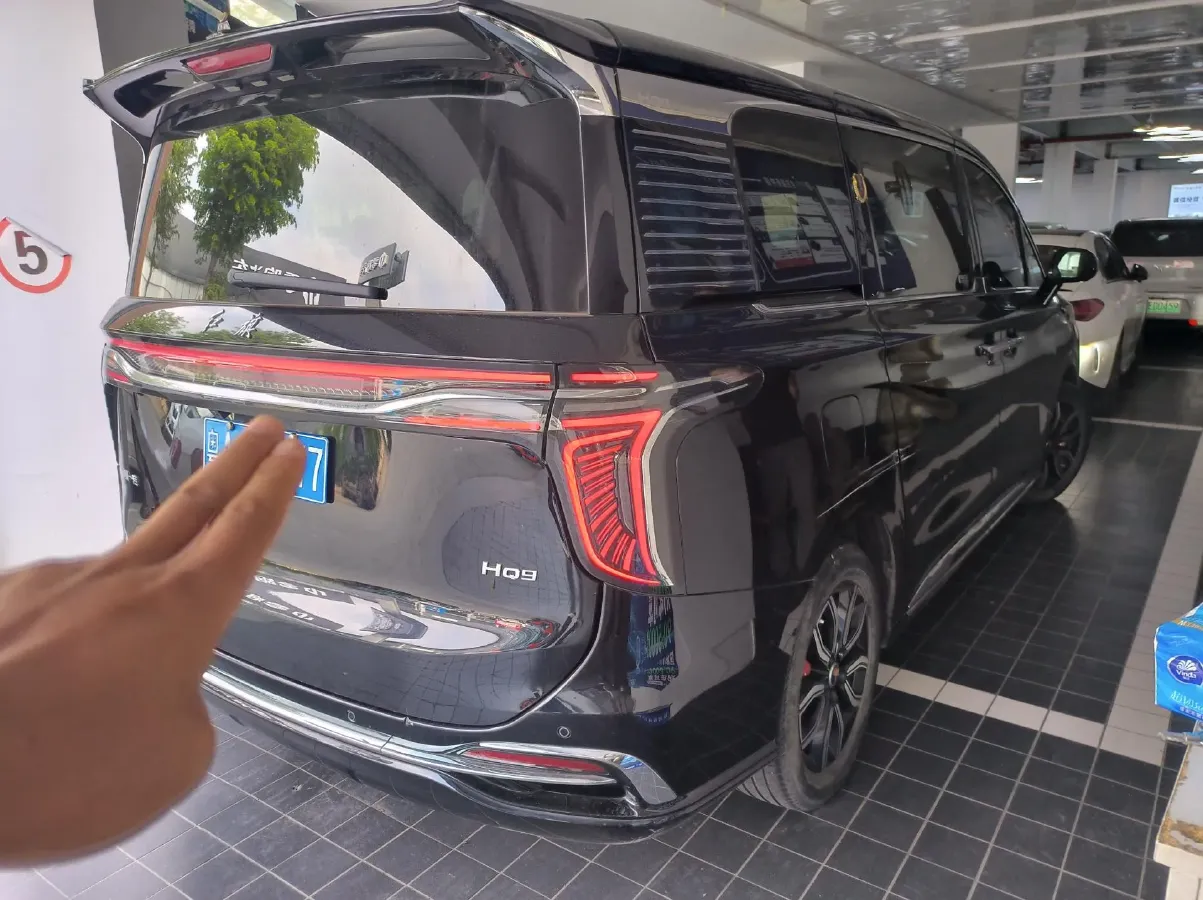 2023 HongQi HQ9 2.0T 252HP L4 8AT,autocango,china used car exporter,china ev exporter,chinese used car exporter,chinese used ev exporter