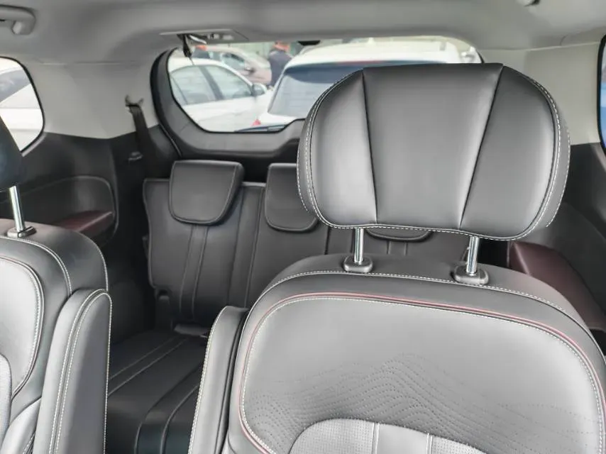 2023 GAC Trumpchi M6 1.5T 177HP L4 7DCT,autocango,china used car exporter,china ev exporter,chinese used car exporter,chinese used ev exporter