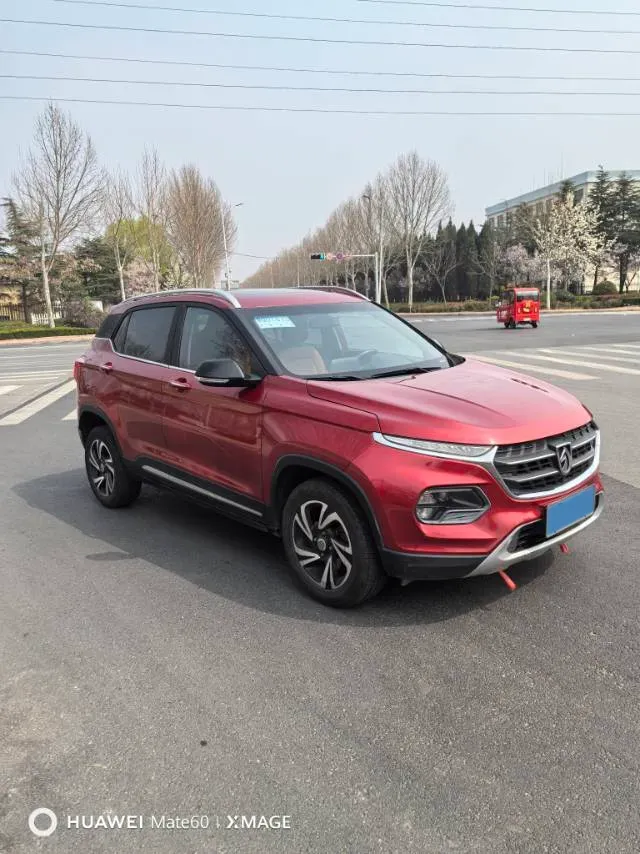 2017 HaiMa S5 Young Edition 1.6L 122HP L4 5MT,autocango,china used car exporter,china ev exporter,chinese used car exporter,chinese used ev exporter