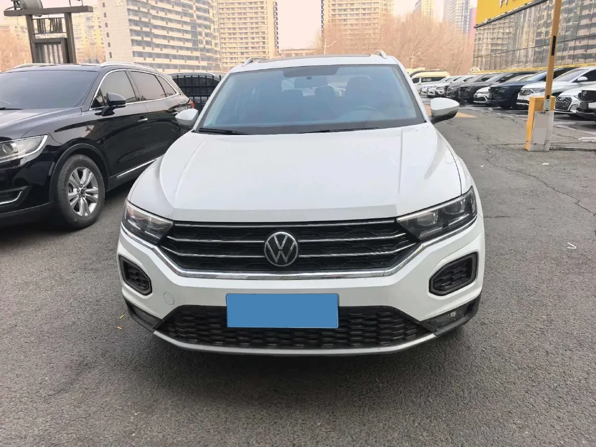 2021 Volkswagen T-Roc 1.4T 150HP L4 7DCT,autocango,china used car exporter,china ev exporter,chinese used car exporter,chinese used ev exporter