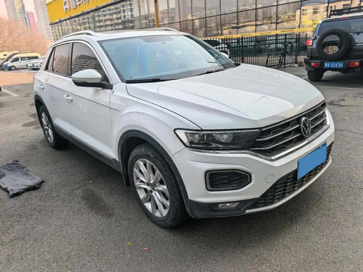2021 Volkswagen T-Roc 1.4T 150HP L4 7DCT,autocango,china used car exporter,china ev exporter,chinese used car exporter,chinese used ev exporter