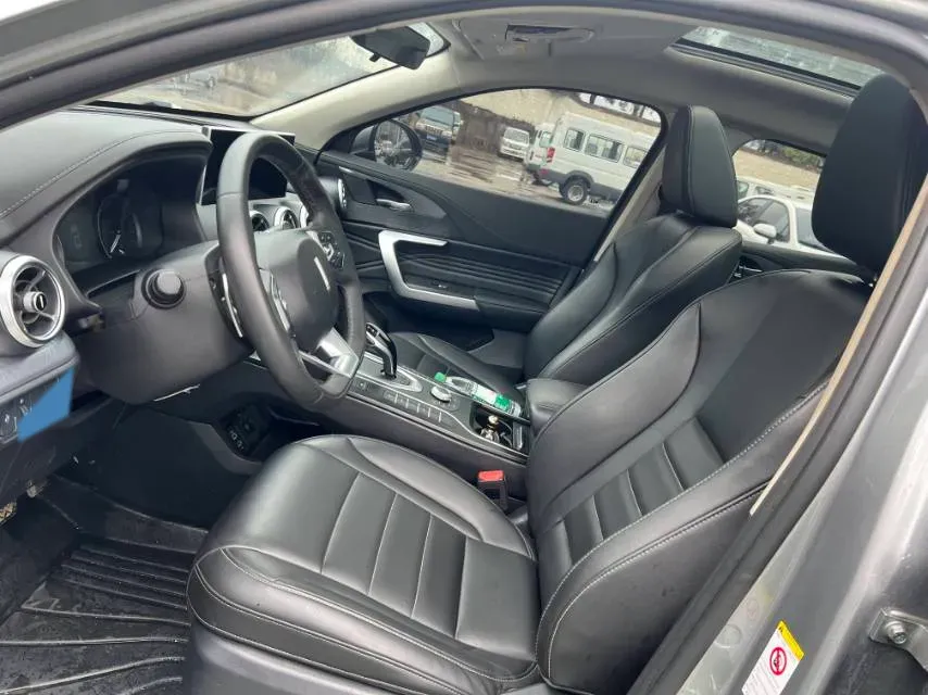 2021 WEY VV5 1.5T 171HP L4 7DCT,autocango,china used car exporter,china ev exporter,chinese used car exporter,chinese used ev exporter