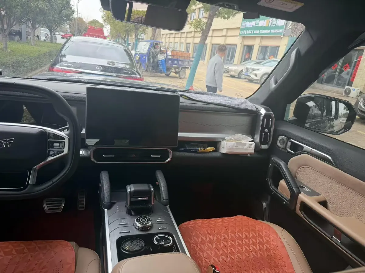 2025 Jetour Traveller 2.0T 254HP L4 7DCT,autocango,china used car exporter,china ev exporter,chinese used car exporter,chinese used ev exporter