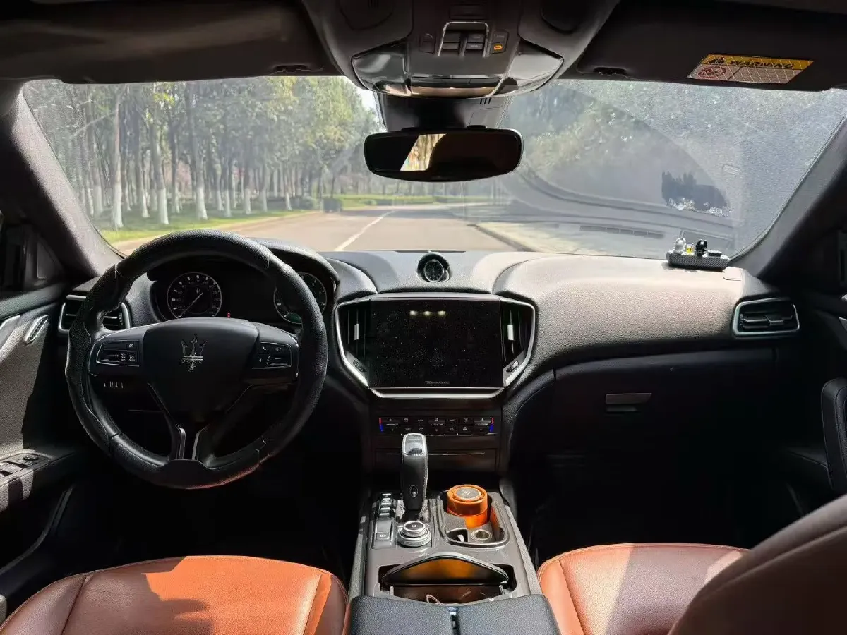 2022 Audi Q7 2.0T 245HP L4 8AT,autocango,china used car exporter,china ev exporter,chinese used car exporter,chinese used ev exporter