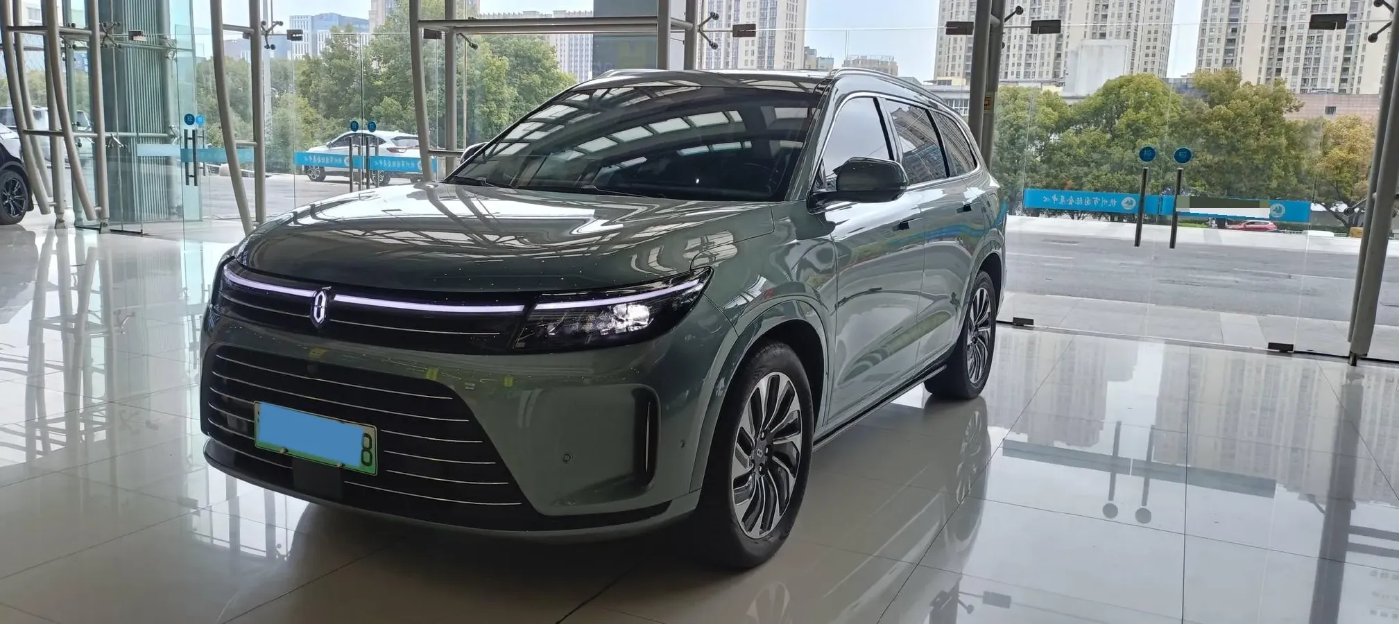 2022 Infiniti Q50L 2.0T 211HP L4 7AT,autocango,china used car exporter,china ev exporter,chinese used car exporter,chinese used ev exporter