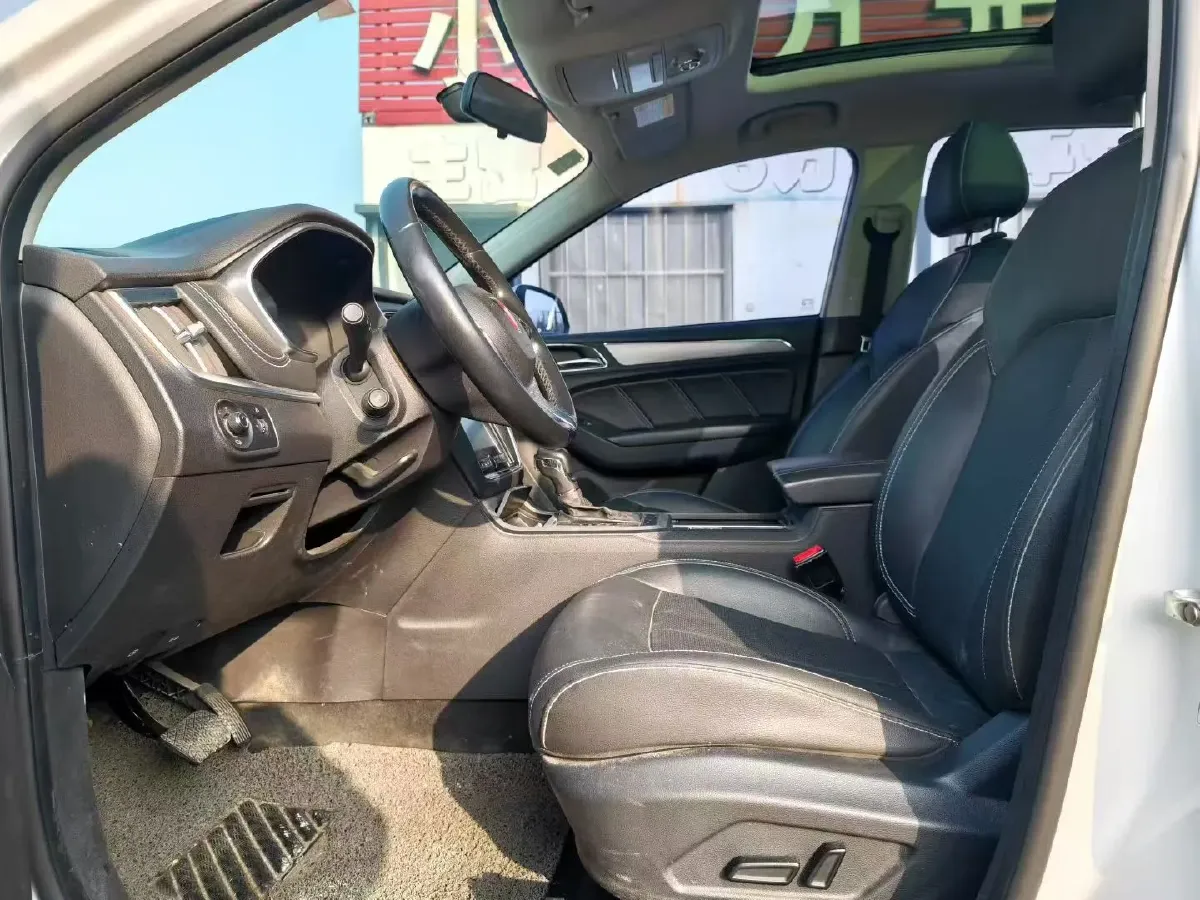 2018 Roewe RX5 1.5T 169HP L4 7DCT,autocango,china used car exporter,china ev exporter,chinese used car exporter,chinese used ev exporter