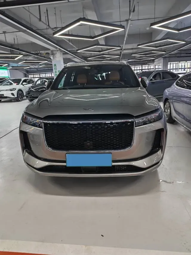2020 Li ONE Range Extended 131HP REEV 40.5KWH,autocango,china used car exporter,china ev exporter,chinese used car exporter,chinese used ev exporter