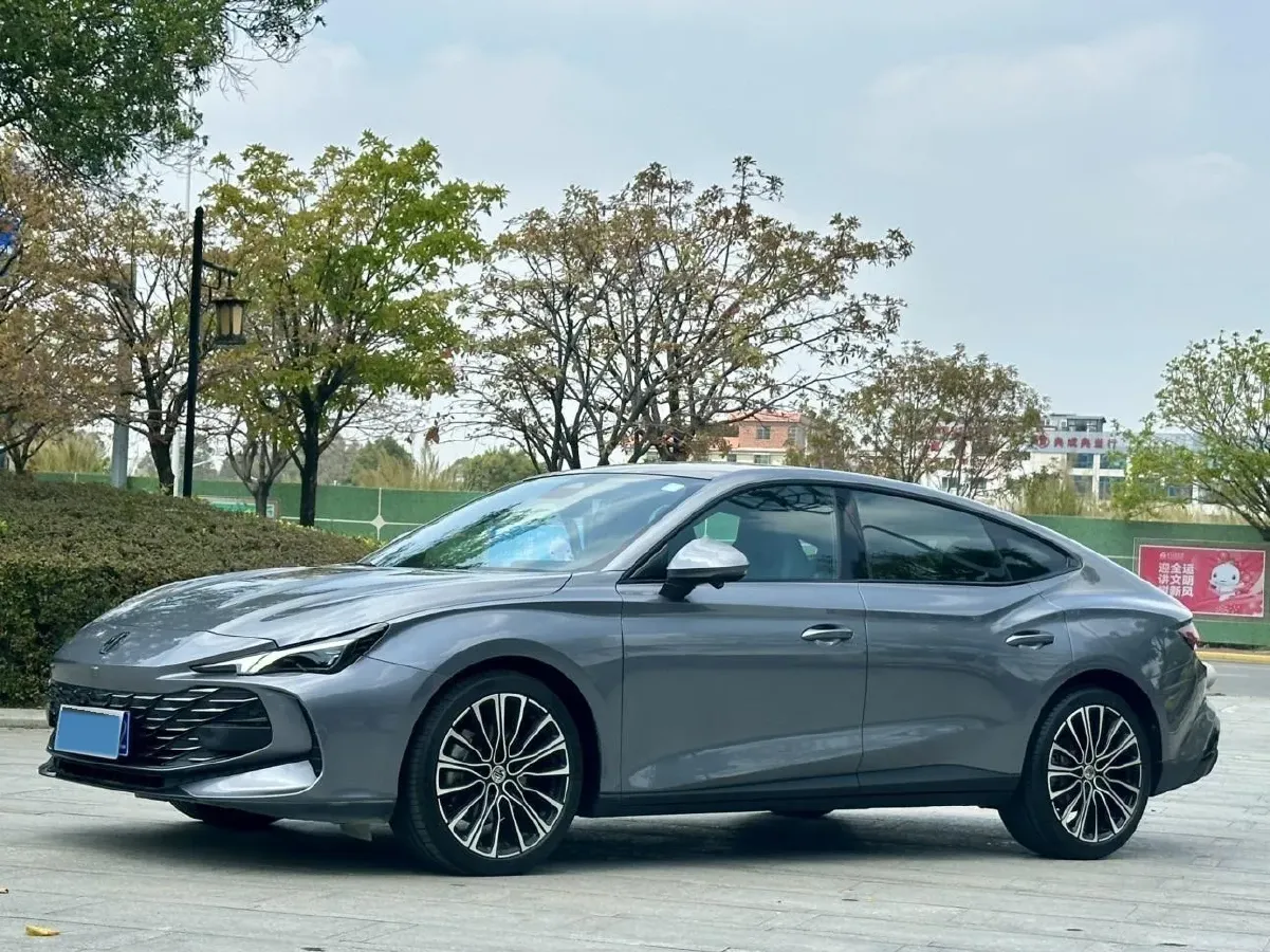 2023 MG 7 1.5T 188HP L4 7DCT,autocango,china used car exporter,china ev exporter,chinese used car exporter,chinese used ev exporter