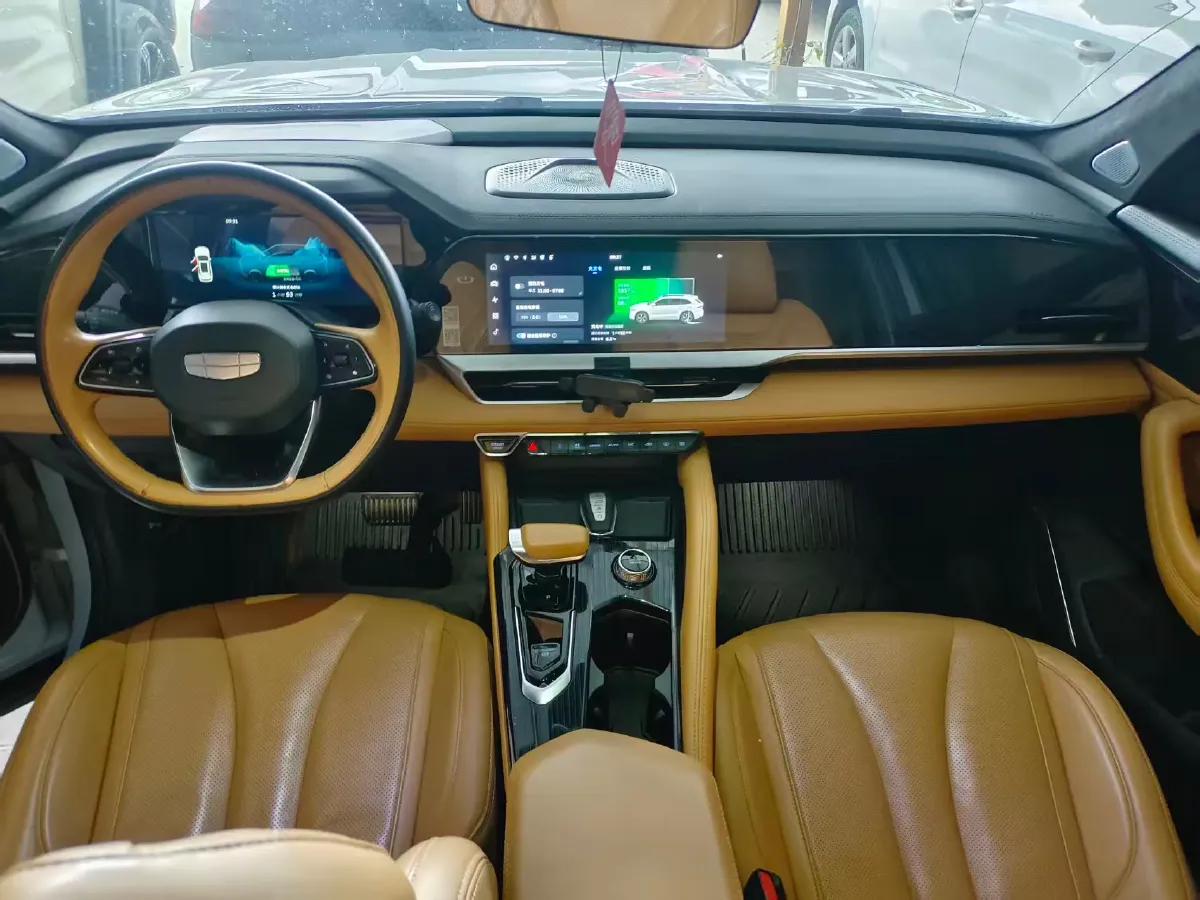 2022 Geely Monjaro 1.5T 150HP L3 3DHT PHEV 41.2KWH,autocango,china used car exporter,china ev exporter,chinese used car exporter,chinese used ev exporter