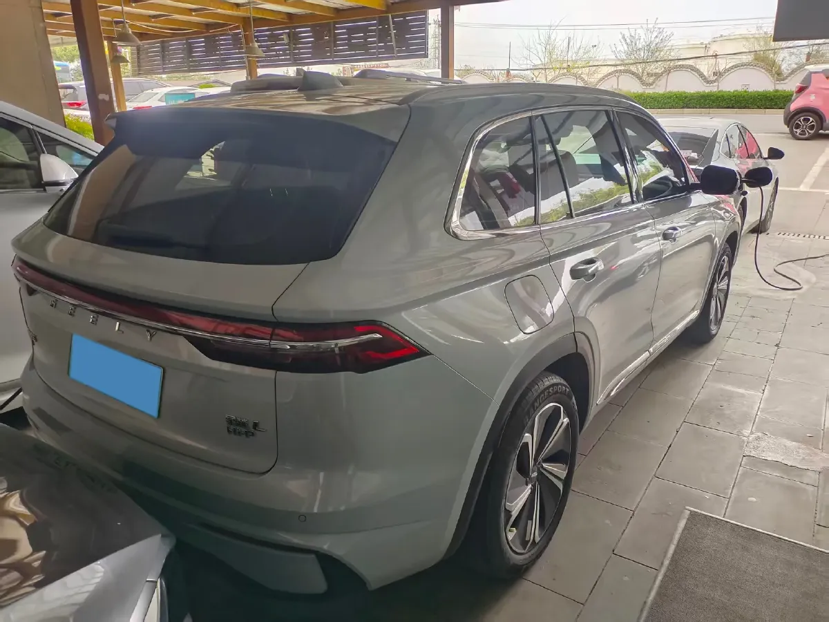 2022 Geely Monjaro 1.5T 150HP L3 3DHT PHEV 41.2KWH,autocango,china used car exporter,china ev exporter,chinese used car exporter,chinese used ev exporter