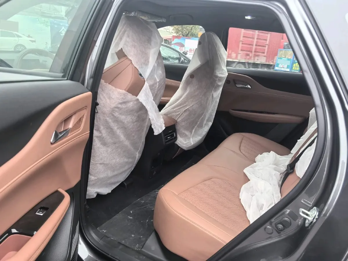 2025 ChangAn UNI-Z 1.5T 188HP L4 7DCT,autocango,china used car exporter,china ev exporter,chinese used car exporter,chinese used ev exporter