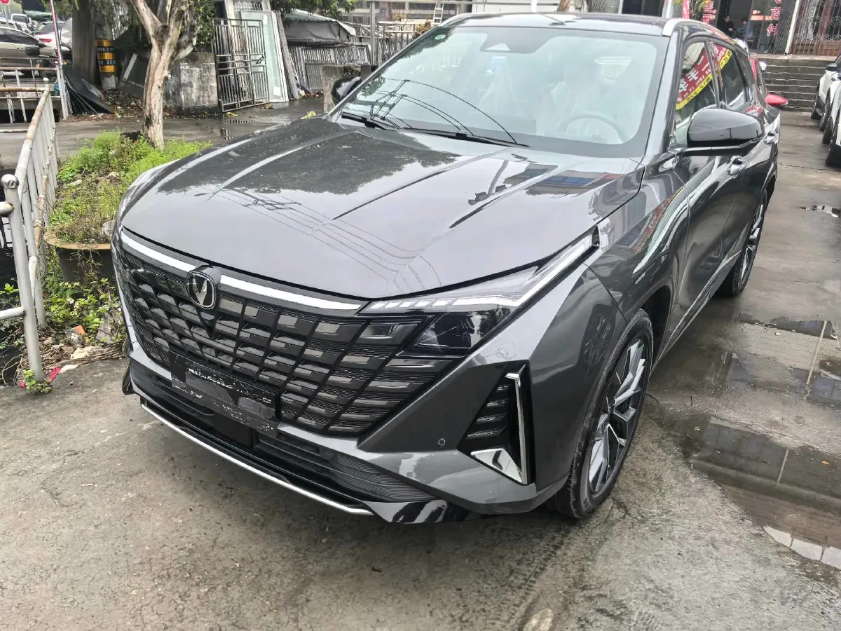 2025 ChangAn UNI-Z 1.5T 188HP L4 7DCT,autocango,china used car exporter,china ev exporter,chinese used car exporter,chinese used ev exporter