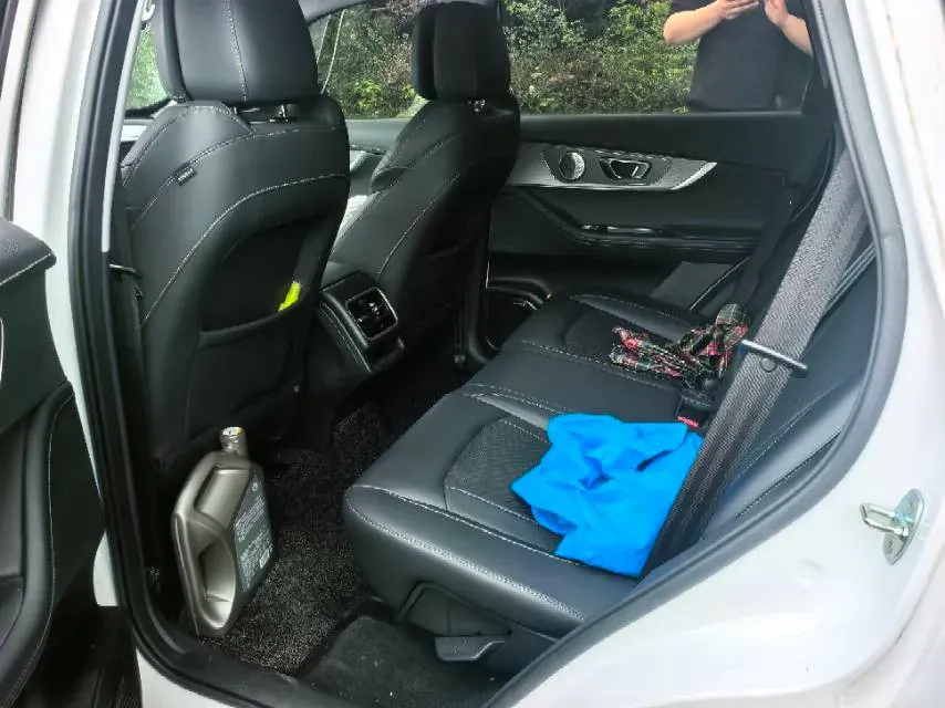 2022 Chery Tiggo 8 PRO 1.6T 197HP L4 7DCT,autocango,china used car exporter,china ev exporter,chinese used car exporter,chinese used ev exporter