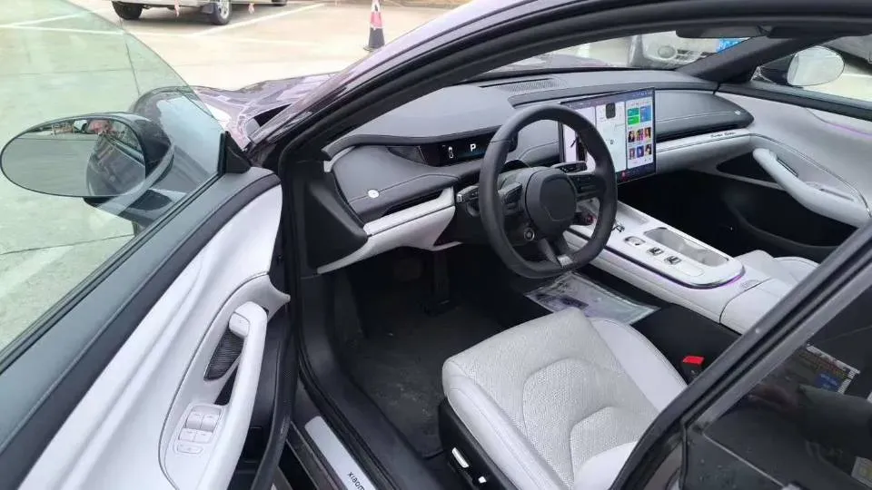 2024 MI SU7 BEV 73.6KWH,autocango,china used car exporter,china ev exporter,chinese used car exporter,chinese used ev exporter